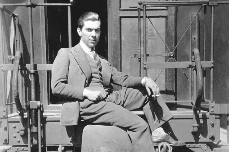 andreas_embeirikos1-1024x684